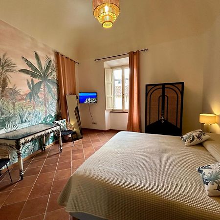 Santa Maria Suite ปิซา ภายนอก รูปภาพ