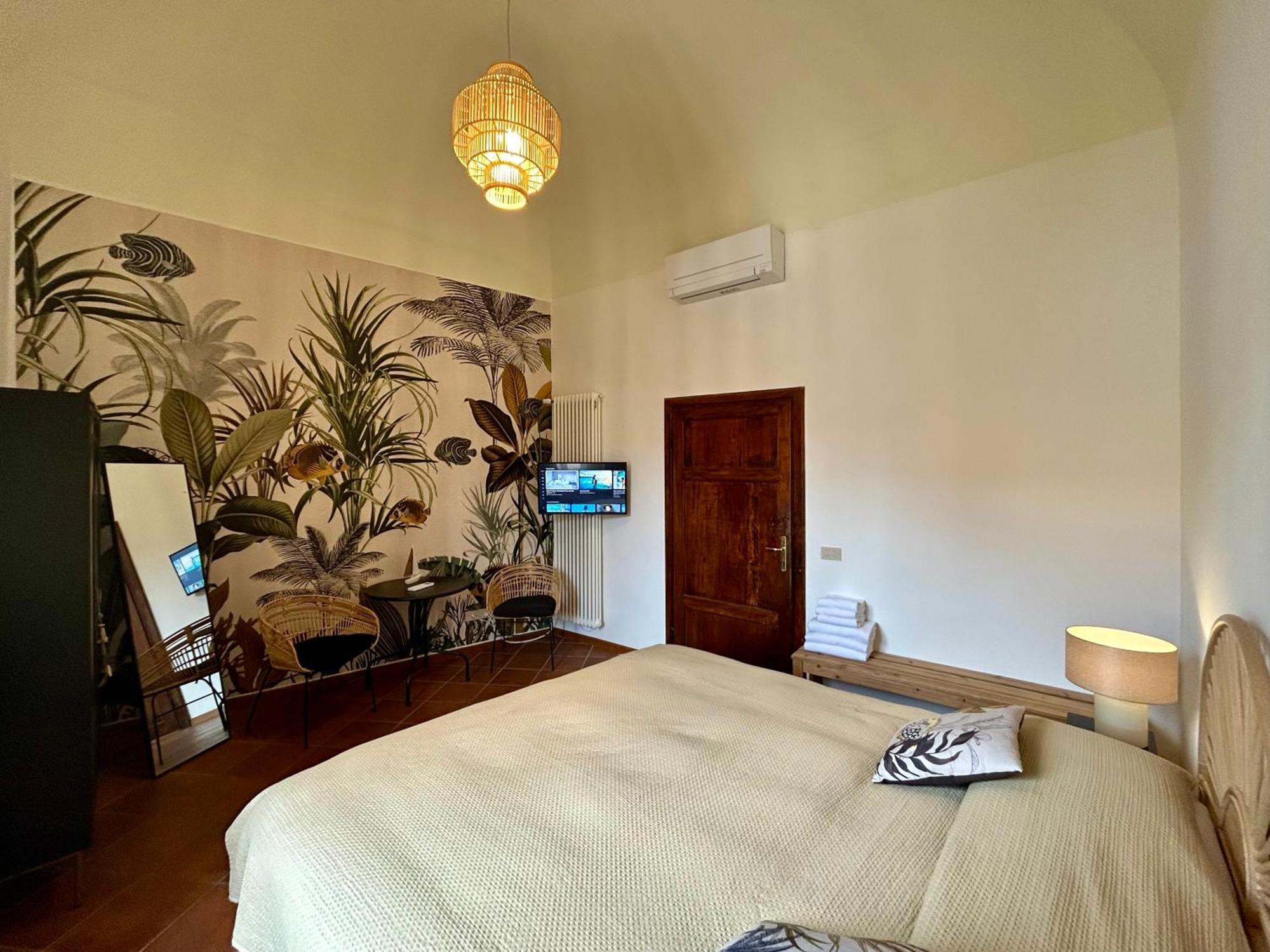 Santa Maria Suite ปิซา ภายนอก รูปภาพ